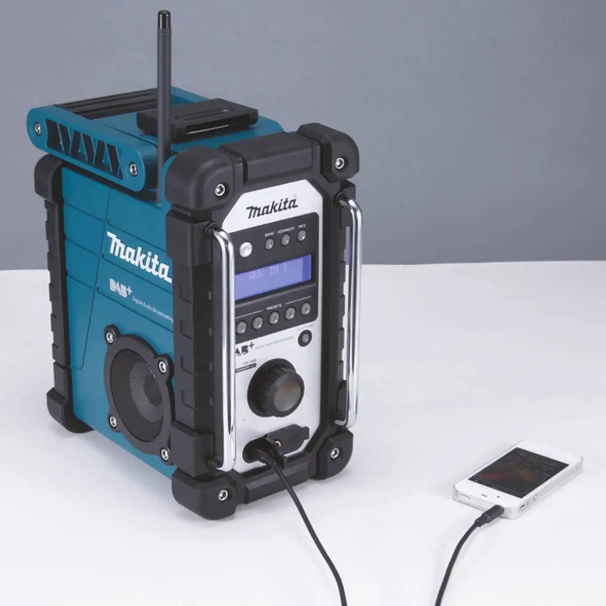 Makita Radio Dab+ DMR110 7 Makita Radio Dab+ DMR110 - Bilde 5
