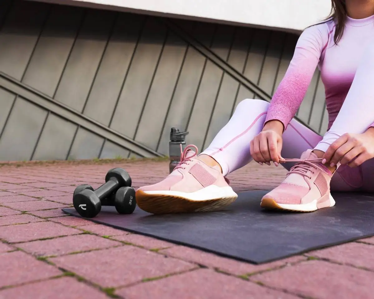 Christopeit Sport Christopeit Vinyl Manualsett 2 X 2 Kg - Grippy Belegg Sikrer God 6 Christopeit Sport Christopeit Vinyl Manualsett 2 X 2 Kg - Grippy Belegg Sikrer God - Bilde 4