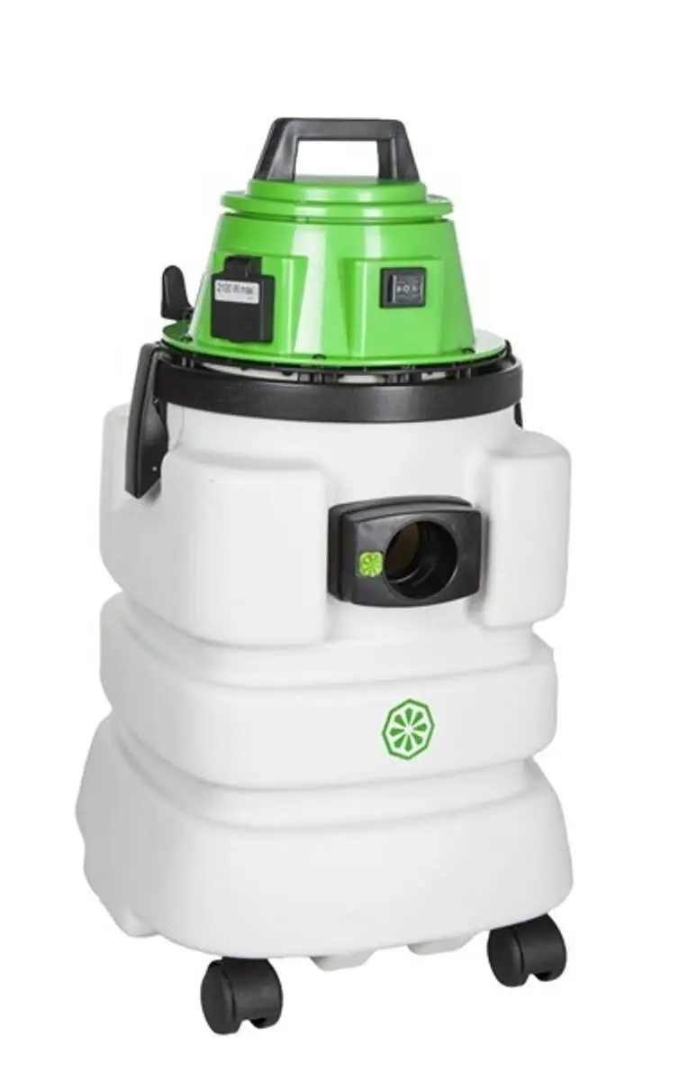 FOMA 315/99 CM Støv- Og Vannsuger Med Små Yttermål Stor Sugeeffe 3 FOMA 315/99 CM Støv- Og Vannsuger Med Små Yttermål Stor Sugeeffe